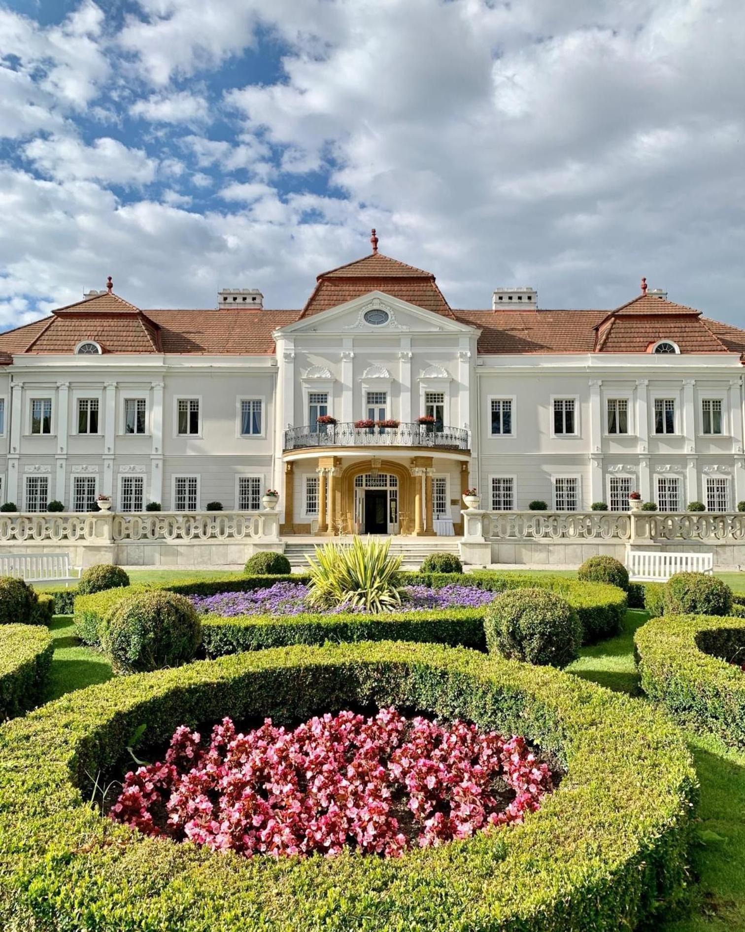 Art Hotel Kastiel Tomášov المظهر الخارجي الصورة