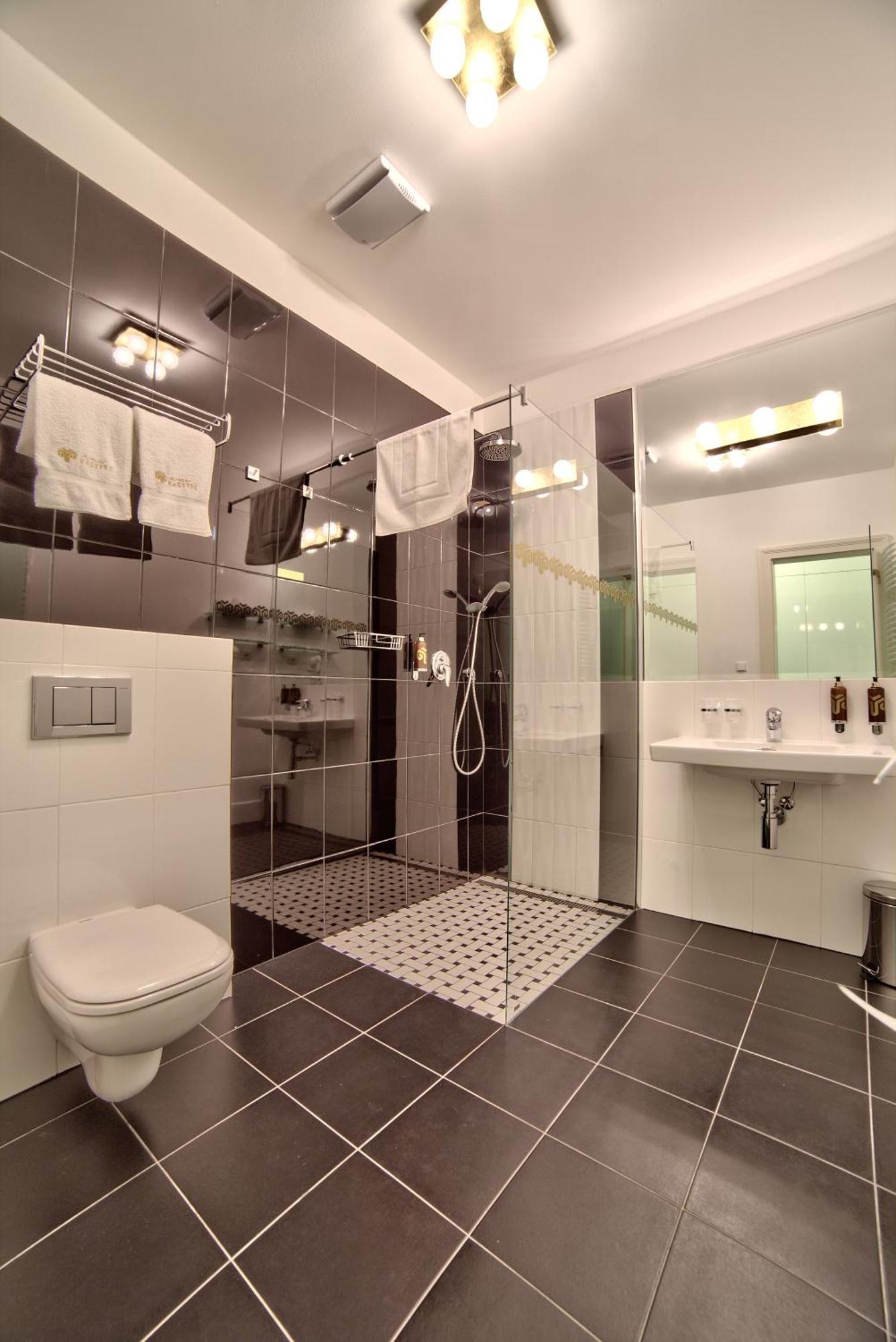 Art Hotel Kastiel Tomášov المظهر الخارجي الصورة
