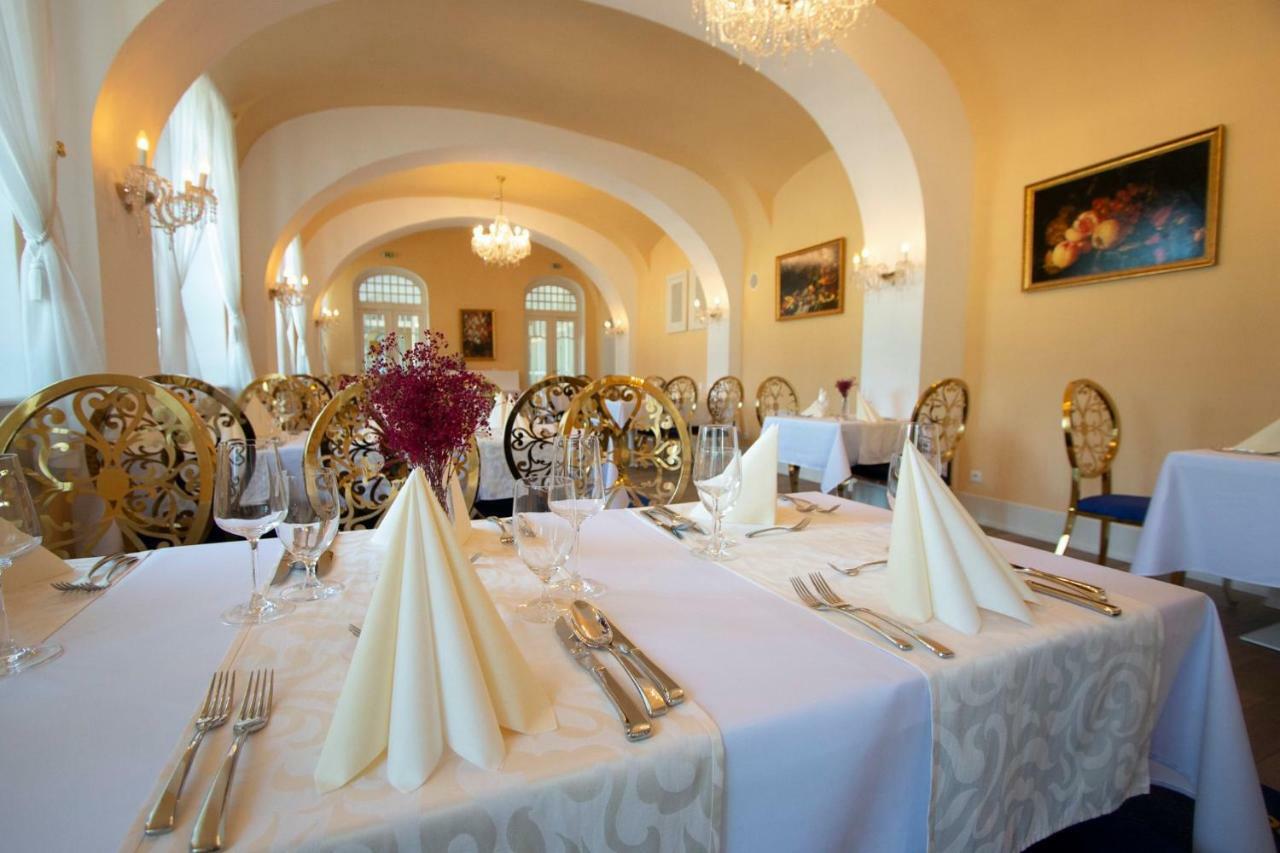Art Hotel Kastiel Tomášov المظهر الخارجي الصورة